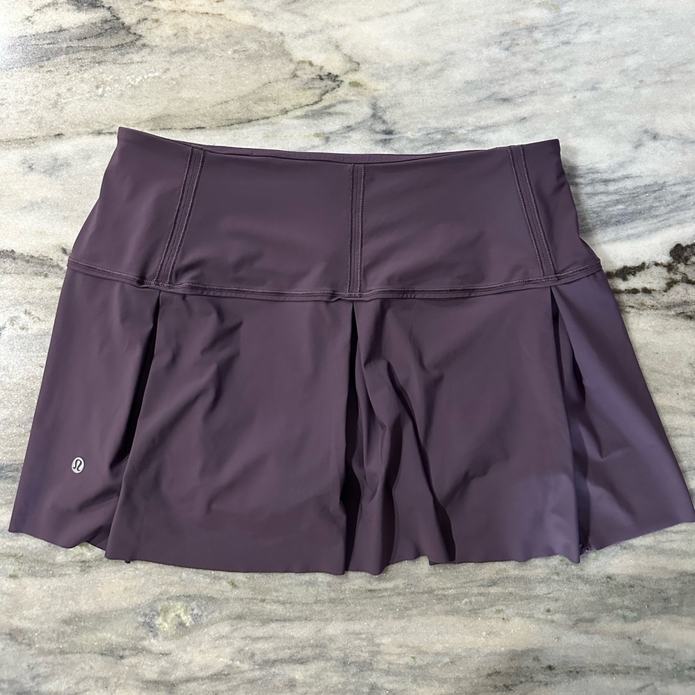 Lululemon size 10 skort